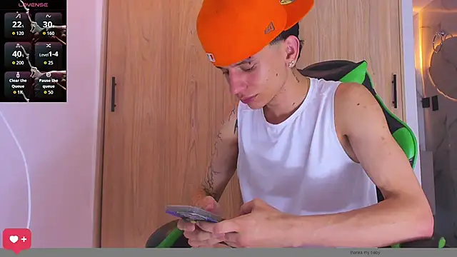 Skinny batman online show from 09-25-25, 08:07