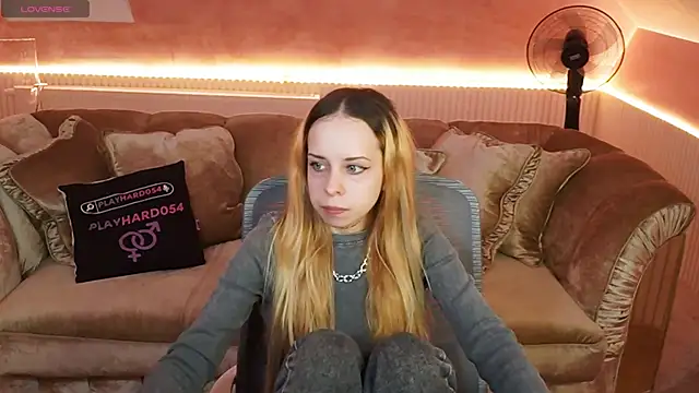 Luchi Sun online show from 11-10-25, 11:09