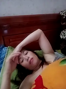 suka-bae online show from 10-18-25, 02:03