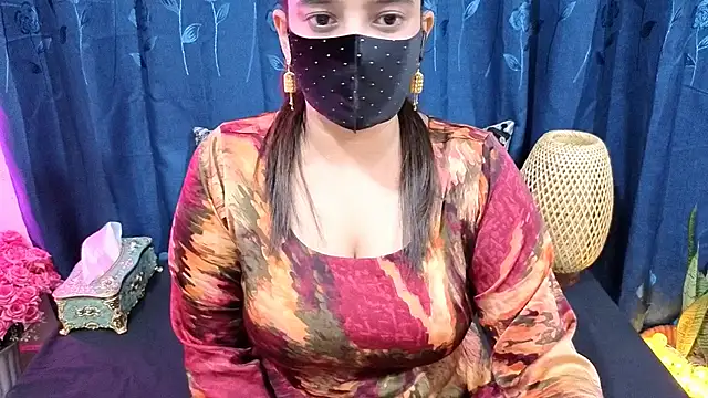 Sanvi-Queen online show from 12-21-25, 07:10