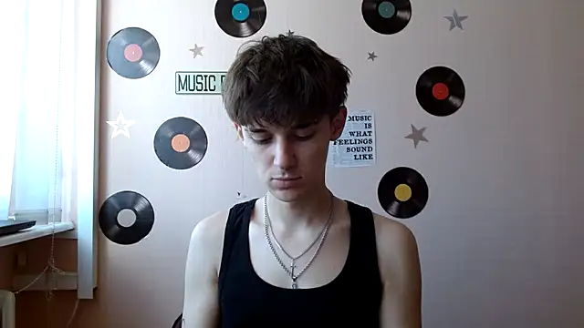 Snapshot of Hoot_Dude_ chatting on 10-12-25, 11:09 Hoot Dude  online show from 10-12-25, 11:09