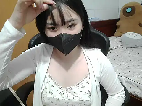 Lilybelle039 online show from 11-29-25, 05:21