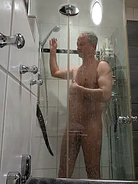 TommyTom76 online show from 12-20-25, 06:37