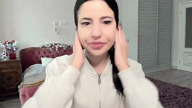 Malibu J online show from 12-23-25, 09:18