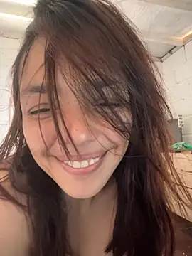 Snapshot of ninavelour chatting on 10-14-25, 03:24 ninavelour online show from 10-14-25, 03:24