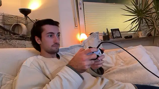 Snapshot of Passion-Frucht chatting on 10-06-25, 05:54 Passion-Frucht online show from 10-06-25, 05:54