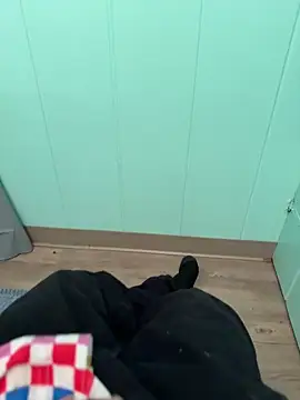 Snapshot of juanjR11 chatting on 09-23-25, 08:34 juanjR11 online show from 09-23-25, 08:34