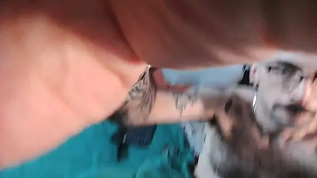 hungbot online show from 10-20-25, 07:42