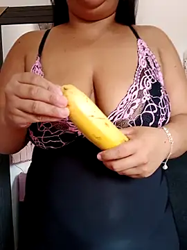 EggedGrowth online show from 11-21-25, 02:16