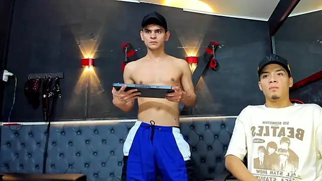 liam coleman25 online show from 12-01-25, 04:17