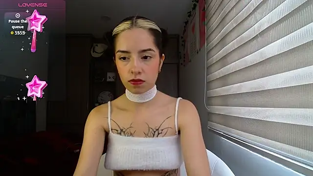 Kittyross online show from 04-08-26, 05:35