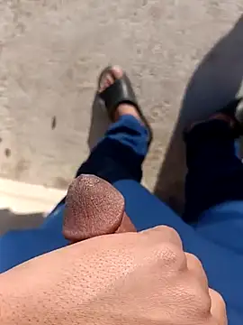 Mohamed234897 online show from 12-17-25, 04:13