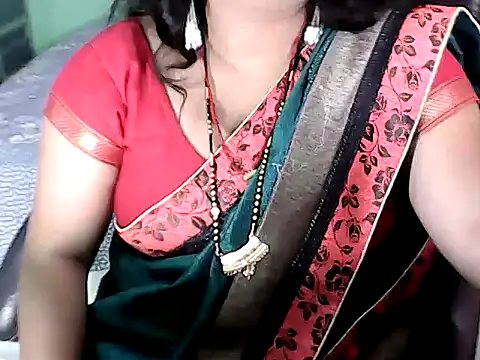 BABITA KUMARII online show from 11-18-25, 05:06