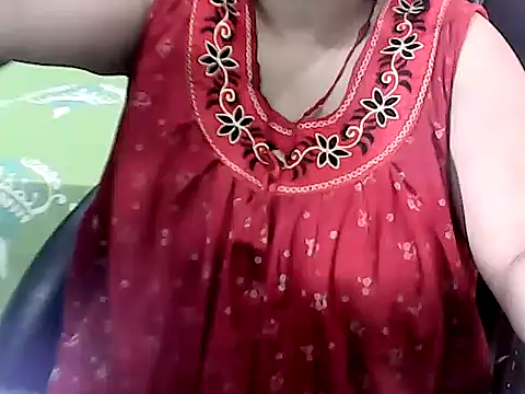BABITA KUMARII online show from 07-07-26, 08:57