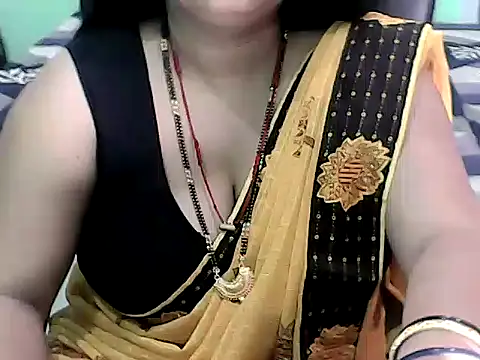 BABITA KUMARII online show from 07-30-26, 07:13