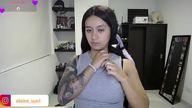 Snapshot of elaine_sun1 chatting on 05-15-26, 10:50 elaine sun1 online show from 05-15-26, 10:50