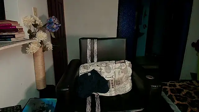 LucasGaeel online show from 05-12-26, 02:52