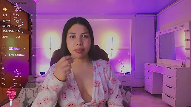 kloe28 online show from 05-21-26, 03:46