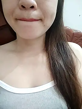 Girl Shy2000 online show from 10-24-25, 10:50