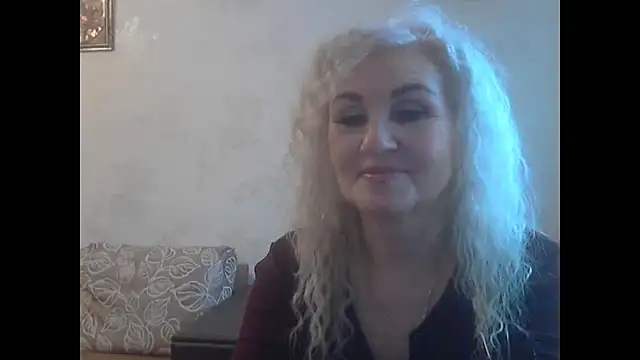 LadySexyBlond online show from 07-31-26, 10:25