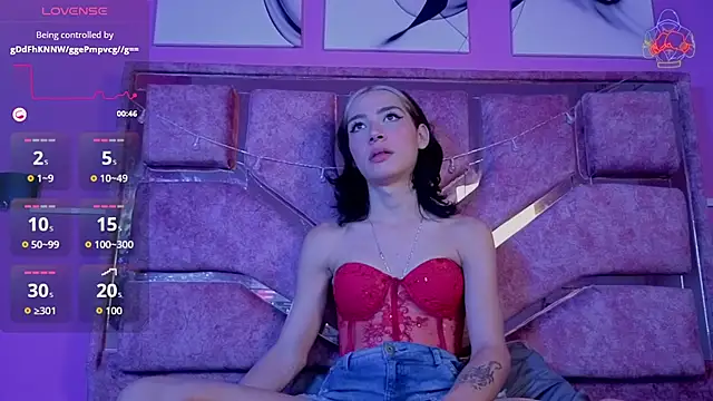 samantaa liov online show from 04-18-26, 07:58