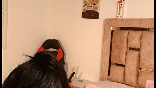 MarcelaNast online show from 10-06-25, 02:03