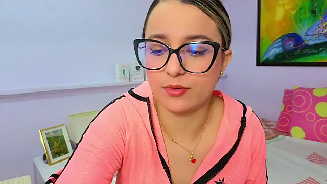 katiaa lovv online show from 04-20-26, 12:19