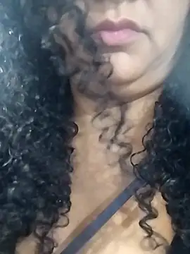 MEYBELLATINA online show from 02-16-26, 09:11