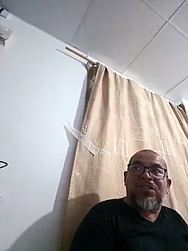 ANTHONYHOTT69 online show from 11-05-25, 08:31