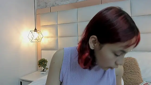 Snapshot of Megane_whitte chatting on 11-20-25, 09:47 Megane whitte online show from 11-20-25, 09:47