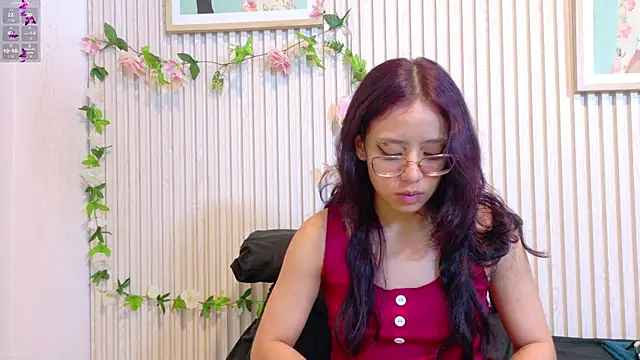 Abrilmirren online show from 03-24-26, 11:15