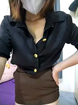 Quynhbabysexy online show from 11-12-25, 02:28