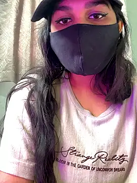 Lisa afreen online show from 10-08-25, 06:11