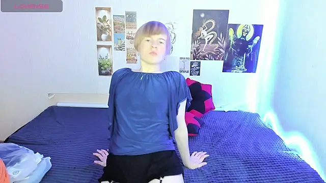 Cattie w  online show from 11-28-25, 01:19