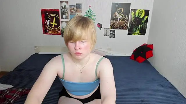 Cattie w  online show from 03-26-26, 01:11