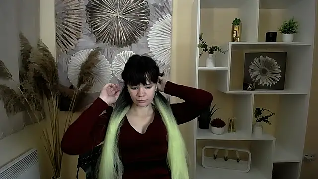 Snapshot of Dream_Caster_ chatting on 10-08-25, 10:13 Dream Caster  online show from 10-08-25, 10:13