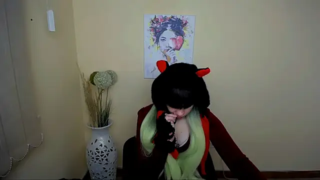 Snapshot of Dream_Caster_ chatting on 10-13-25, 06:46 Dream Caster  online show from 10-13-25, 06:46