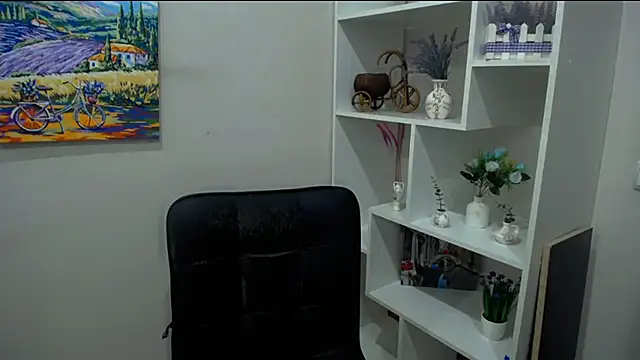 Snapshot of Dream_Caster_ chatting on 10-24-25, 07:05 Dream Caster  online show from 10-24-25, 07:05