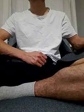 herkes26 online show from 12-14-25, 12:05