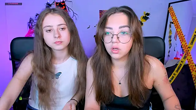 rebecca smile online show from 10-24-25, 05:59