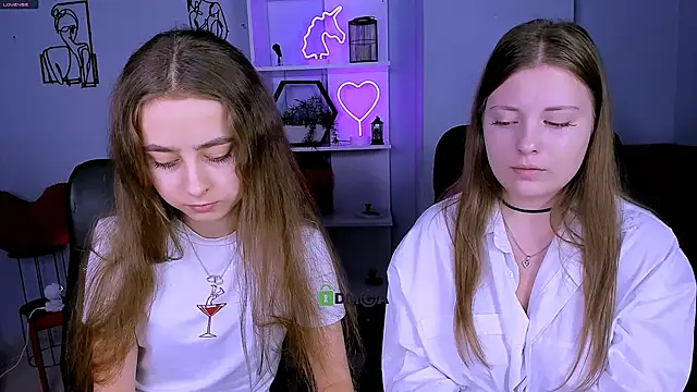 rebecca smile online show from 11-28-25, 01:25