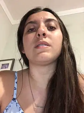 Snapshot of larj021bb chatting on 10-09-25, 11:25 larj021bb online show from 10-09-25, 11:25