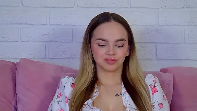 AnitaVenture online show from 04-20-26, 04:26