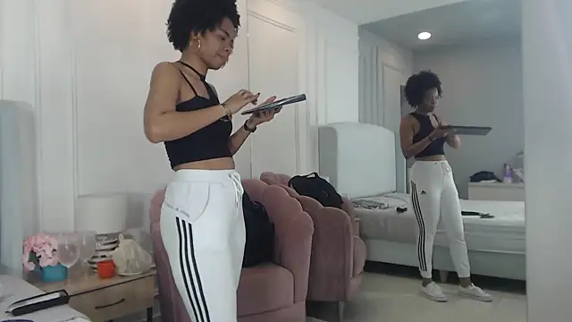 ChantalGarner online show from 12-15-25, 01:04