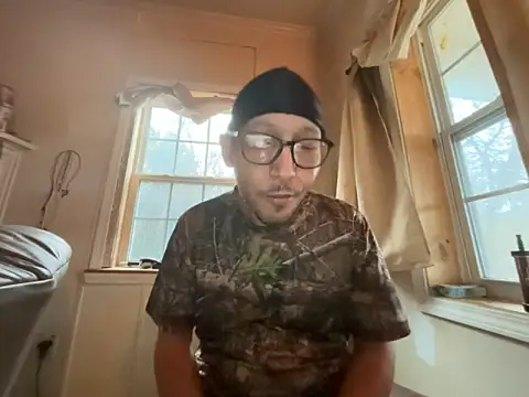 ThrowedWorldWide online show from 12-17-25, 12:55