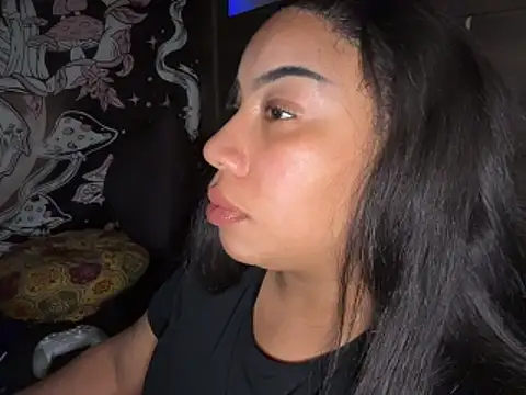 NeliaHexxen online show from 12-04-25, 02:59