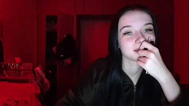 Emilia Light online show from 03-24-26, 06:02