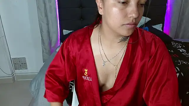 Snapshot of Sharit_latina777 chatting on 10-07-25, 03:14 Sharit latina777 online show from 10-07-25, 03:14