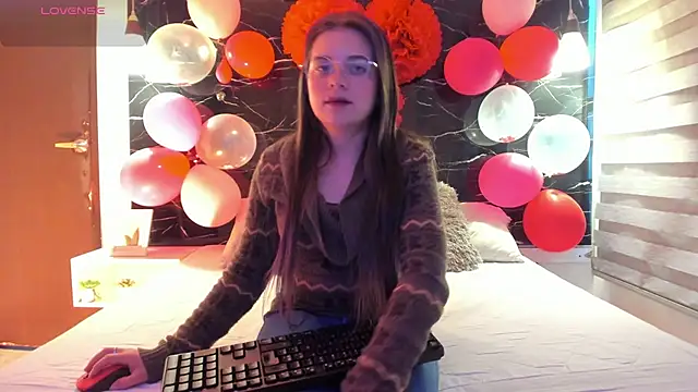 ZOE LE online show from 02-19-26, 11:50