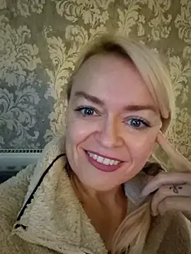 Snapshot of demidelightfulxx chatting on 10-11-25, 10:58 demidelightfulxx online show from 10-11-25, 10:58